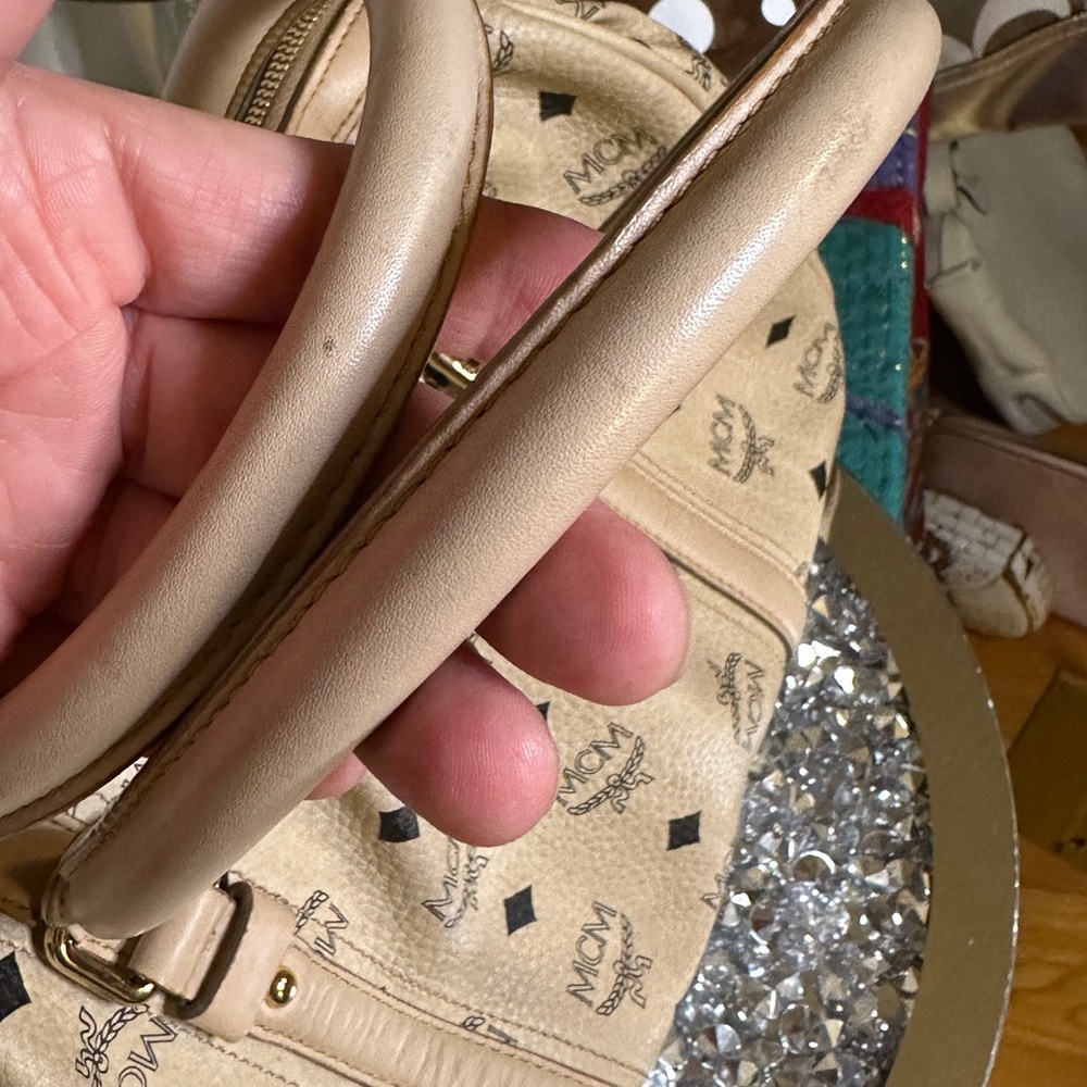 EUC - MCM Visetos Leather Boston Satchel With Lock and Key. - Picture 15 of 16